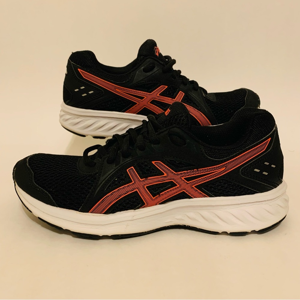 ASICS - Picture 8 of 9